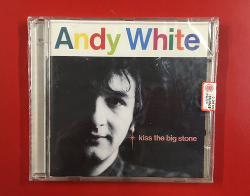 Andy white kiss the - the, big